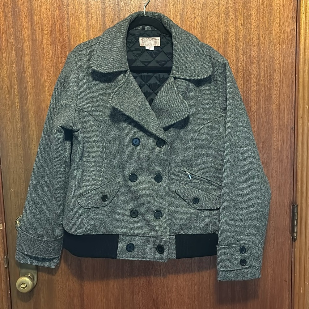 Stylish Filson Women’s Wool Coat - Size XL